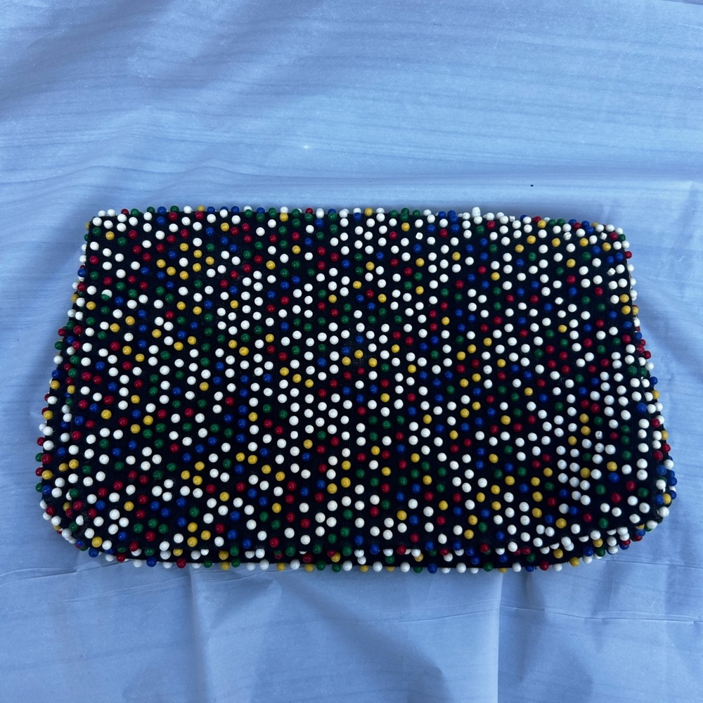 Vintage 1940s beaded clutch